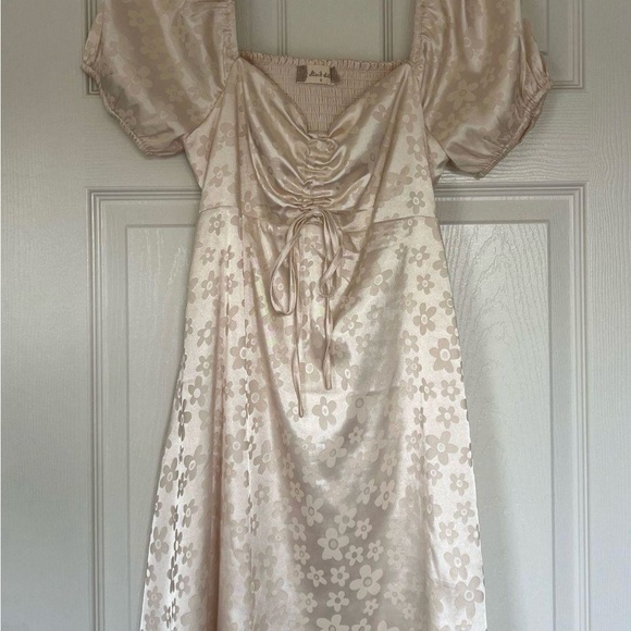Altar'd State Dresses & Skirts - Altar'd State Cream Floral Dress